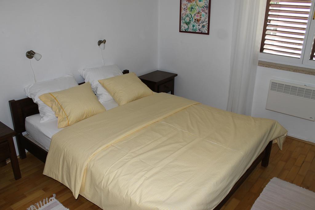 Apartments Vila Marica Rabac Habitación foto